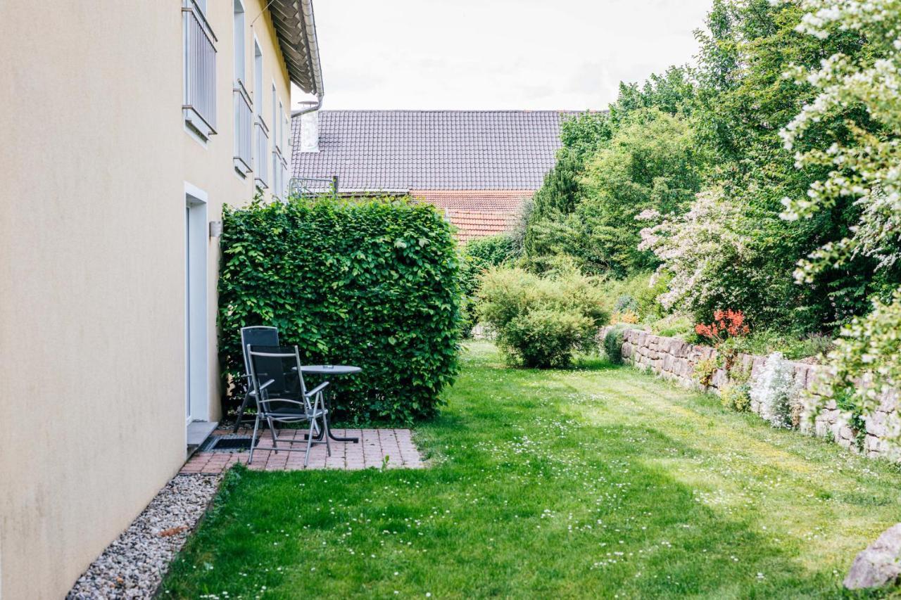 Gasthaus Hotel Ostermeier Attenkirchen Esterno foto