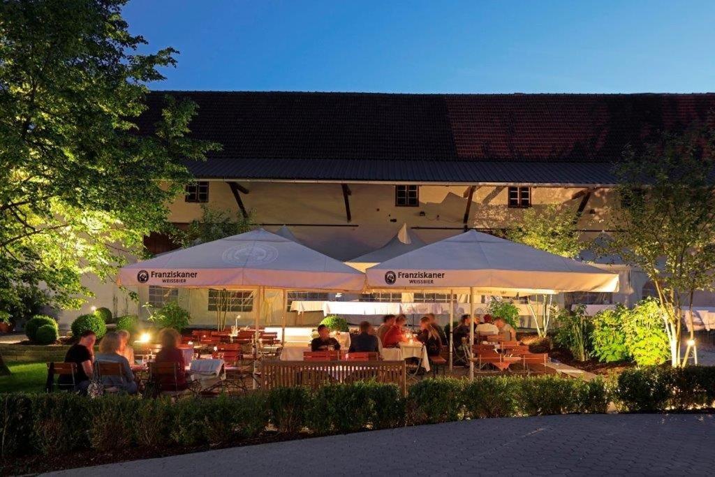 Gasthaus Hotel Ostermeier Attenkirchen Esterno foto