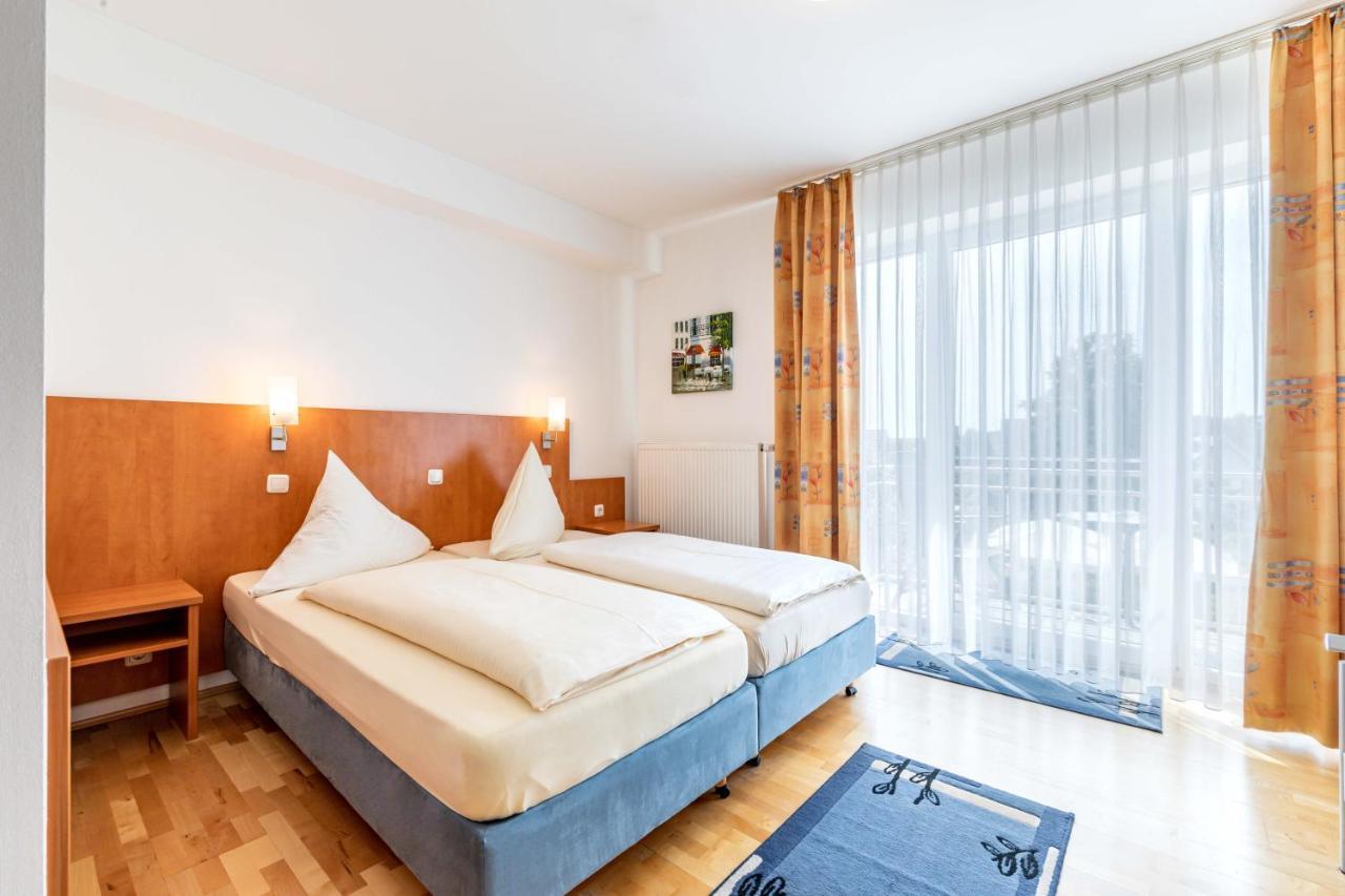 Gasthaus Hotel Ostermeier Attenkirchen Esterno foto